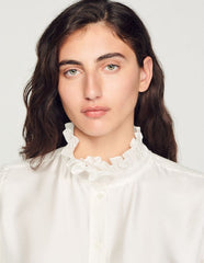 Floaty shirt with gathered collar
